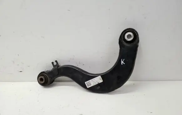Rear control arm