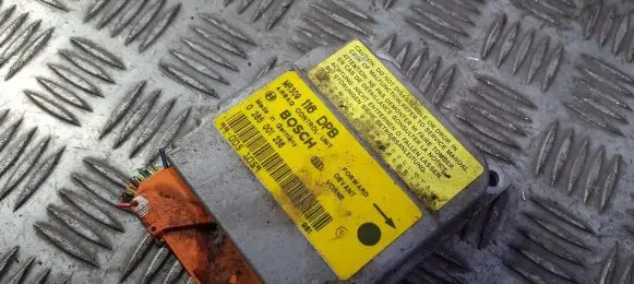 Mitsubishi Carisma Airbag control unit/module 0285001236 mr309116dpb