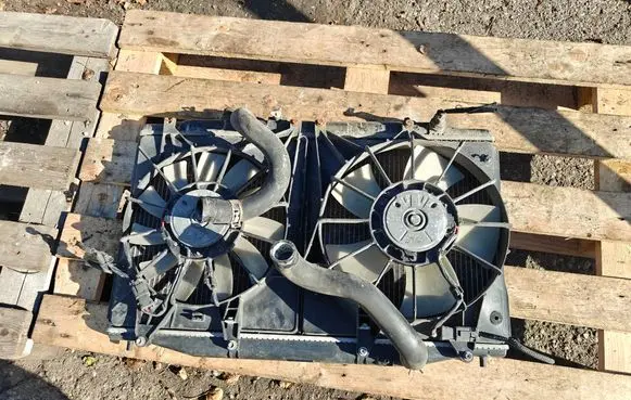 Coolant radiator