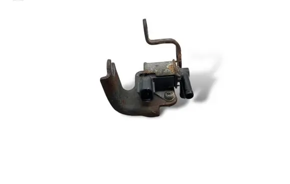 Honda Accord Vacuum valve K5T46681