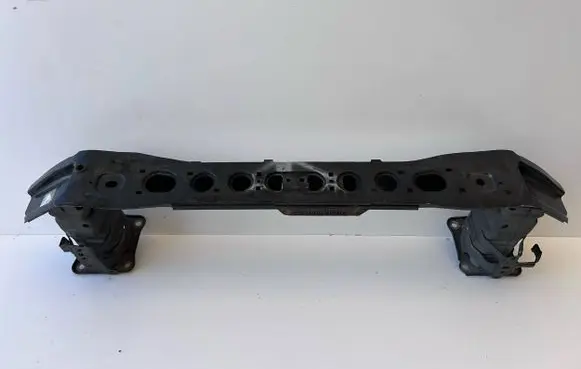 Ford Focus Front bumper support beam 
