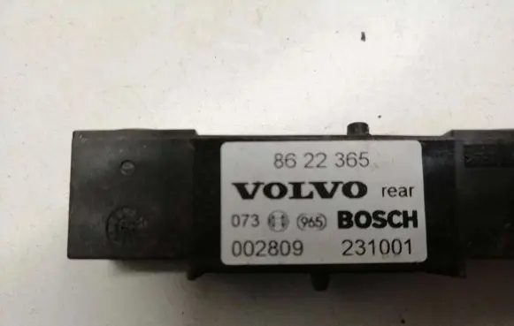 Volkswagen PASSAT B6 Airbag deployment crash/impact sensor 1K0955557B