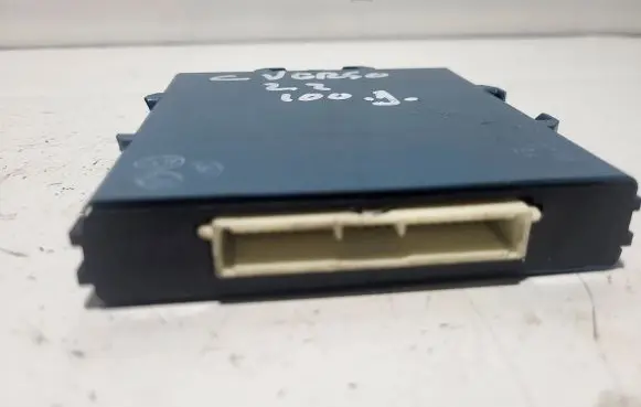 Toyota Corolla Verso AR10 Combustion control unit/module 896180F020 MB1238009021
