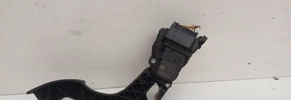 Ford Focus Accelerator throttle pedal 4M519F836AH