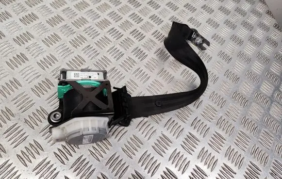 Audi A8 S8 D4 4H Rear seatbelt 4H0857807