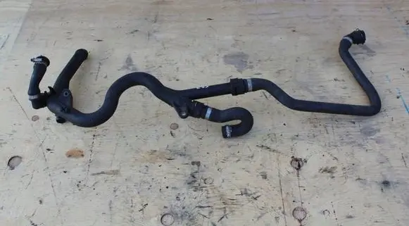 BMW 7 E65 E66 Engine coolant pipe/hose 8375796