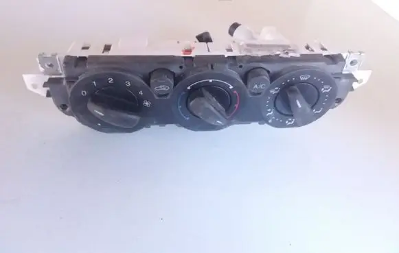 Ford Focus Climate control unit 3M5T19980AD P69607320601271289