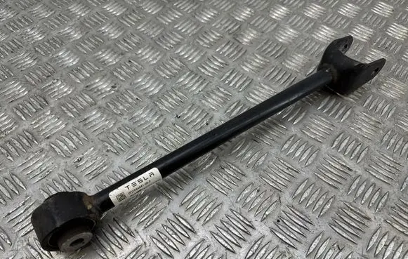 Tesla Model 3 Rear upper control arm/wishbone 104444100F