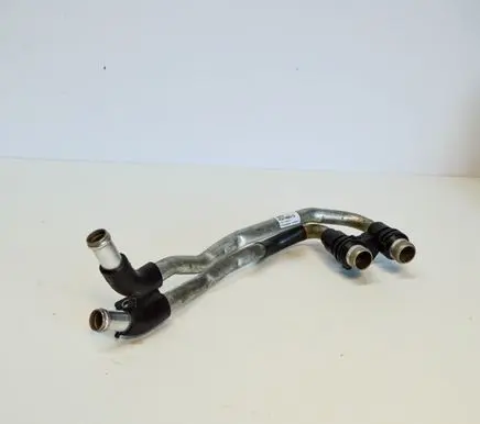 Engine coolant pipe/hose