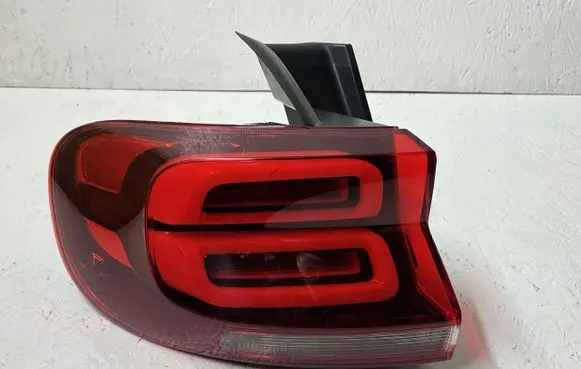 Citroen C5 Aircross Rear/tail lights 9817269280