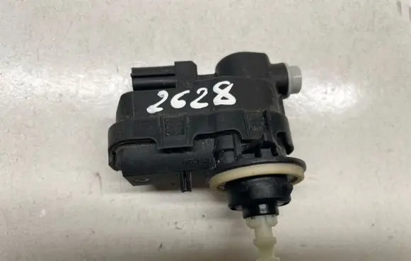 Renault Captur Headlight level adjustment motor 260564014R 260564014C