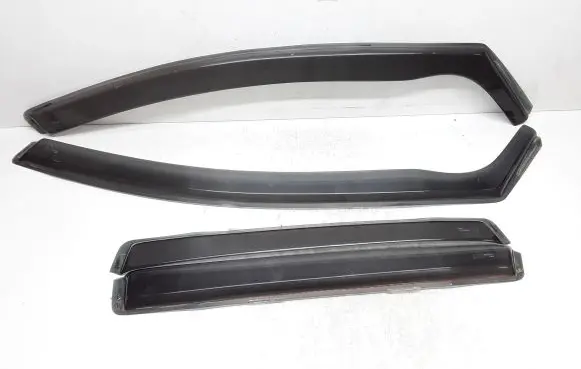Volvo XC60 Front door wind deflector 