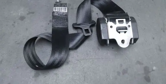 Audi A6 S6 C6 4F Rear seatbelt 4F0857805E 605827100 7080752