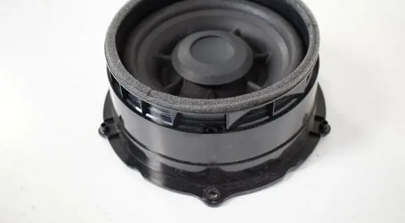 Peugeot Boxer Front door speaker J8A218808EB