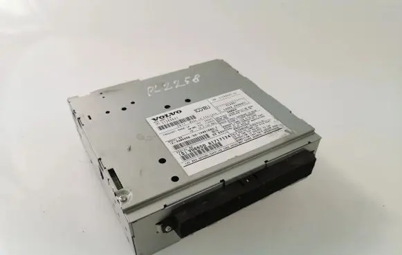 Volvo C30 Radio/CD/DVD/GPS head unit 31260641