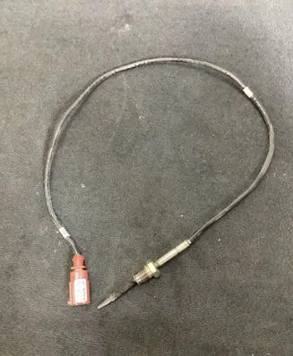 Volkswagen Crafter Sensor 04L906088KQ