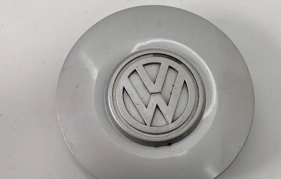Volkswagen Golf III Original wheel cap 3A0601149A