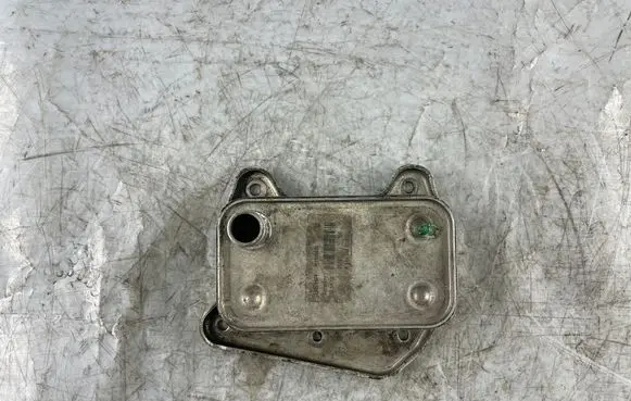 Engine oil radiator