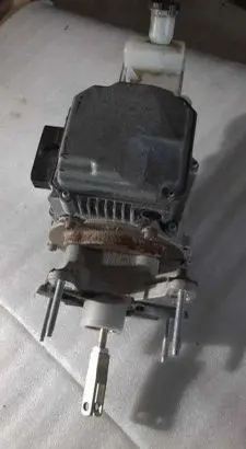 Nissan Leaf II (ZE1) Brake booster 4701711272179