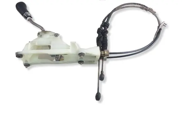 Toyota Avensis T220 Gear shifter/selector 