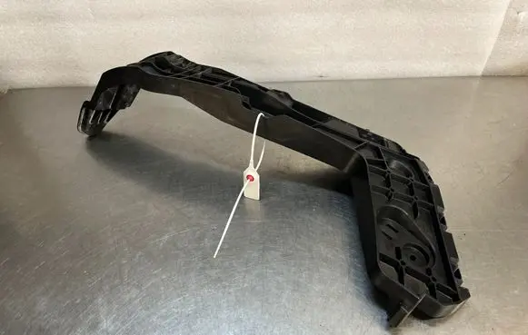 Audi SQ2 GA Front bumper mounting bracket