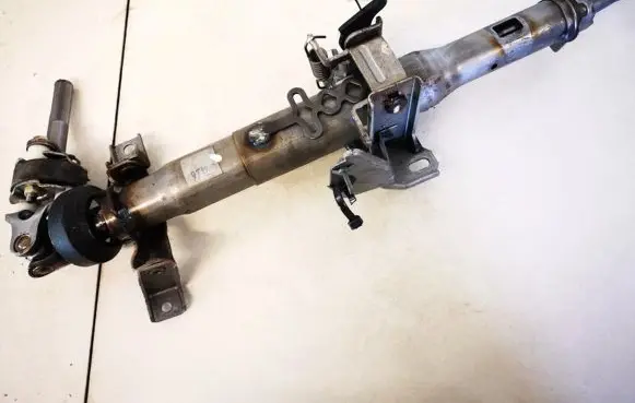 Nissan Primera Steering wheel axle