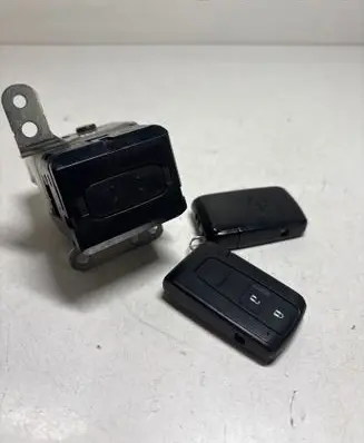 Toyota Corolla Verso AR10 Ignition lock 626399000