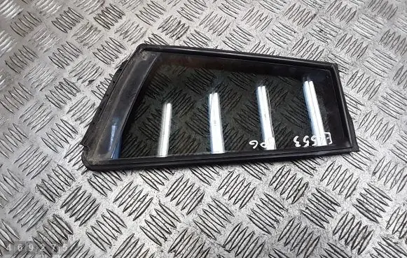 Nissan Leaf I (ZE0) Rear door window glass e643r007953