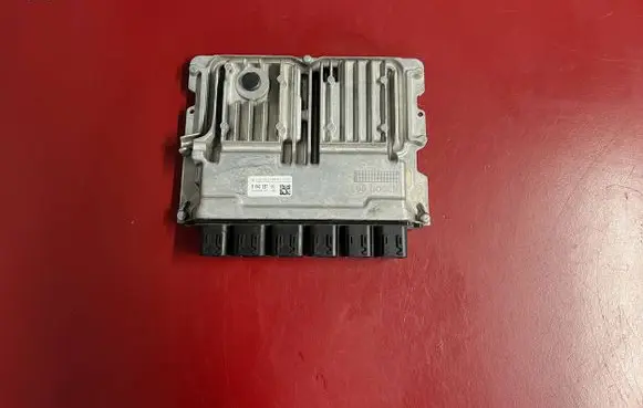 BMW X3 G01 Engine control unit/module 9846687