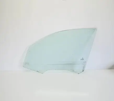 BMW 1 E81 E87 Front door window glass four-door E143R001582