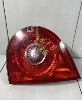 Volkswagen Golf V Tailgate rear/tail lights 1K6945094F