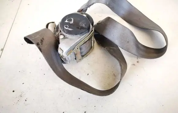 Volkswagen Golf IV Front seatbelt 1j4857706j