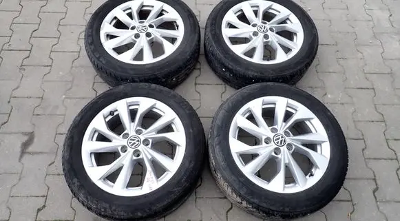 Volkswagen Polo VI R16 alloy rim 