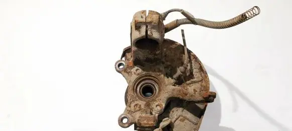 Volkswagen Touran I Front wheel hub 
