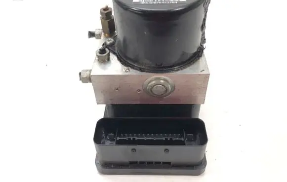 BMW 1 E81 E87 ABS Pump 6778163