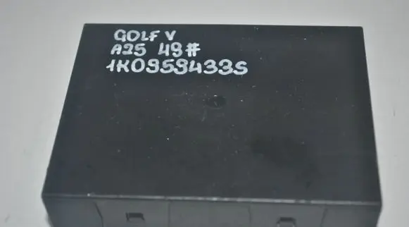 Volkswagen Golf V Comfort/convenience module 1K0959433S