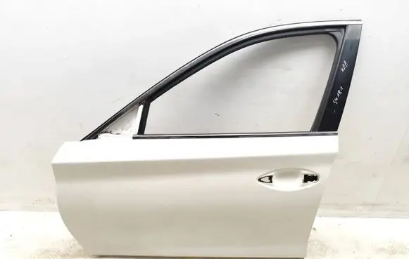 Infiniti Q50 Front door