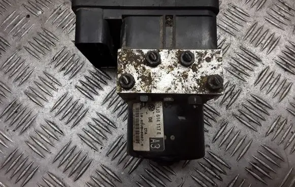 Volkswagen Golf IV ABS Pump 1C0907379C 1J0614117E 10096003113