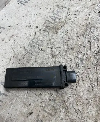 BMW 7 F01 F02 F03 F04 Tire pressure control unit 6875773