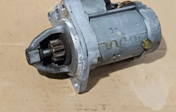 BMW 1 E82 E88 Starter motor 7579155 7594292 4280004490