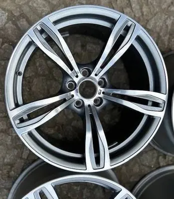 BMW M6 R20 alloy rim 2284708