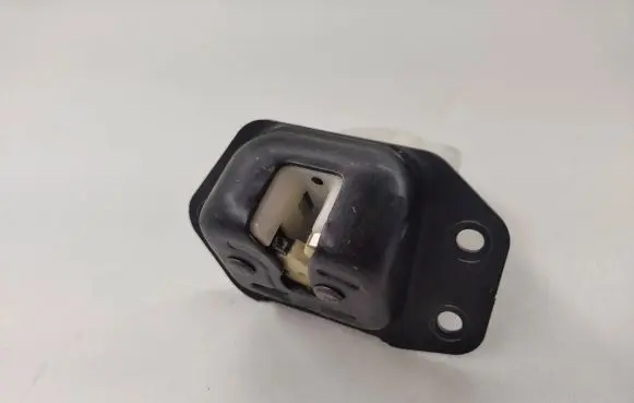 Nissan Juke I F15 Tailgate/trunk/boot lock/catch/latch