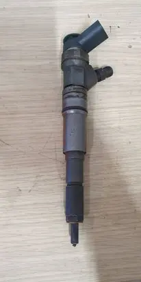 BMW 7 E65 E66 Fuel injector 7788812