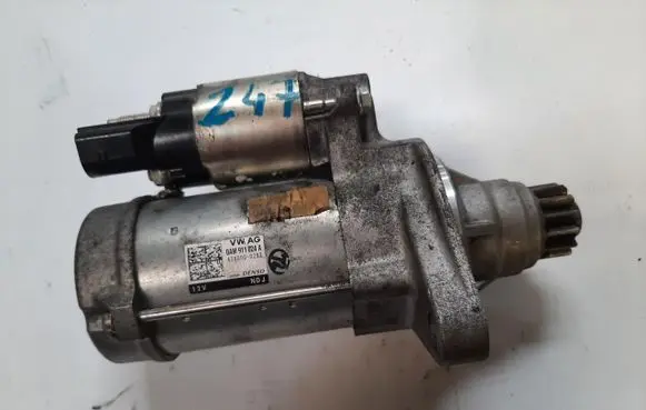 Volkswagen Polo V 6R Starter motor 0AM911024A