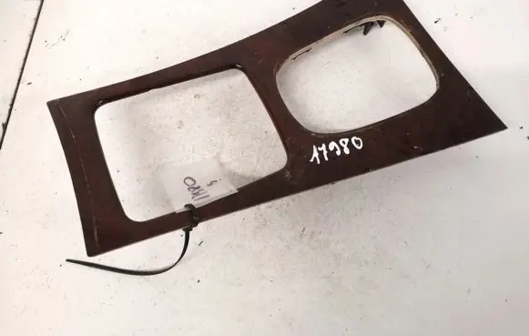 Mercedes-Benz C W203 Other interior part a2036805439