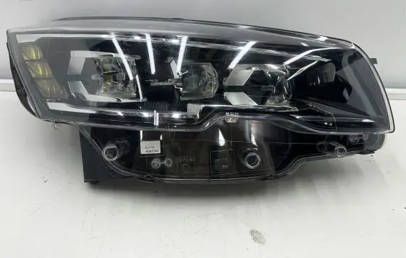 Peugeot 508 Headlight/headlamp 9807241680