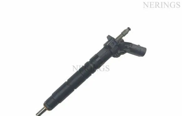 Mercedes-Benz Sprinter W906 Fuel injector 0445116028 0986435406