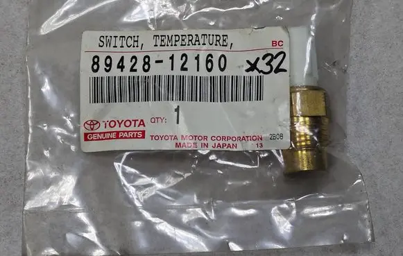 Toyota Corolla E110 Coolant temperature sensor 8942812160