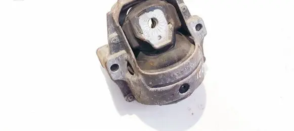 Audi A4 S4 B8 8K Engine mount bracket 8r0199381aj