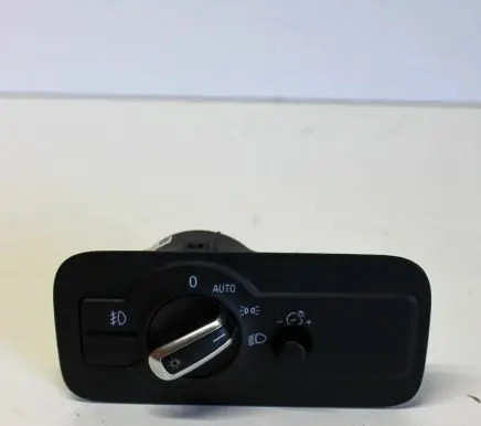 Volkswagen Touareg II Light switch 7P6941431E